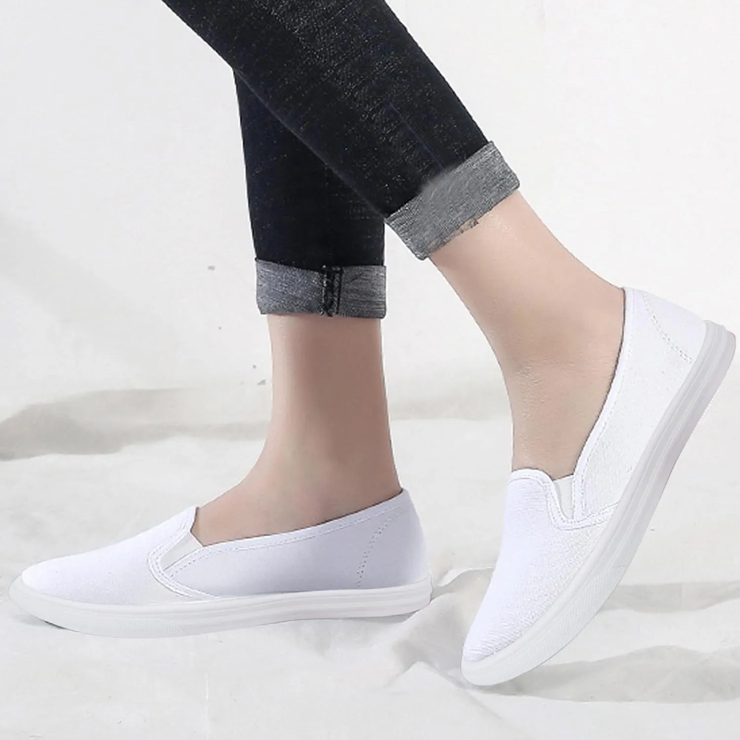 Casual Shoes for Women Wide Width Flat Bottom Loafers for Women Wide Round Toe Flats Comfortable Fashion Walking for Ladies Womens Work Shoes