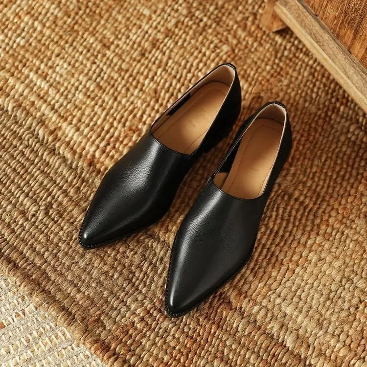 Chic Sheepskin Leather Loafers: Pointed Toe & Chunky Heel