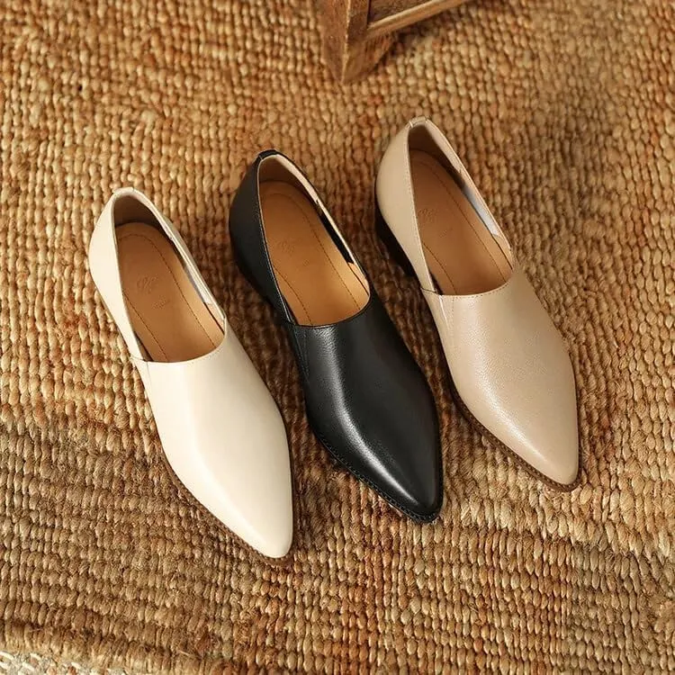 Chic Sheepskin Leather Loafers: Pointed Toe & Chunky Heel
