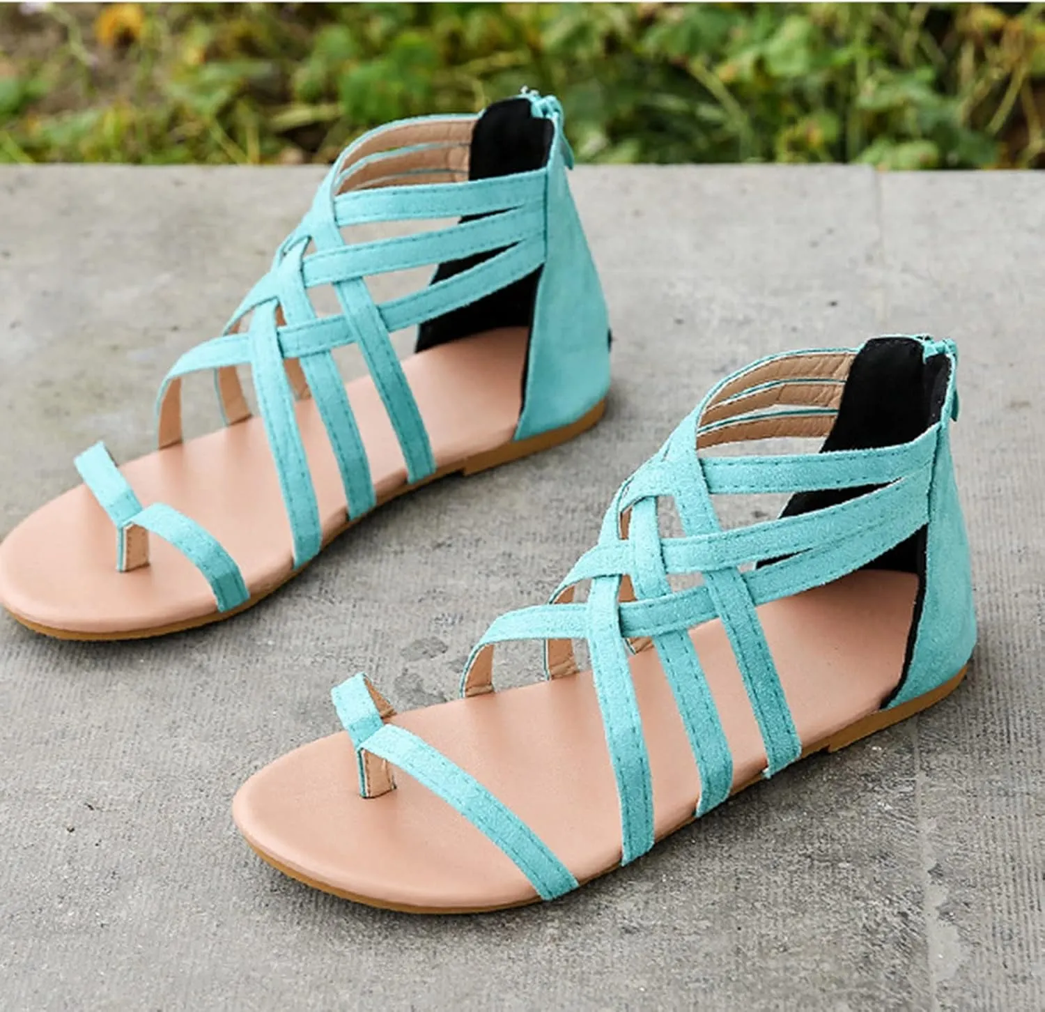 Gladiator Sandals for Women Cross Strappy Flat Sandals T-Strap Fisherman Open Toe Ankle Strap Beach Roman Shoes Zipper