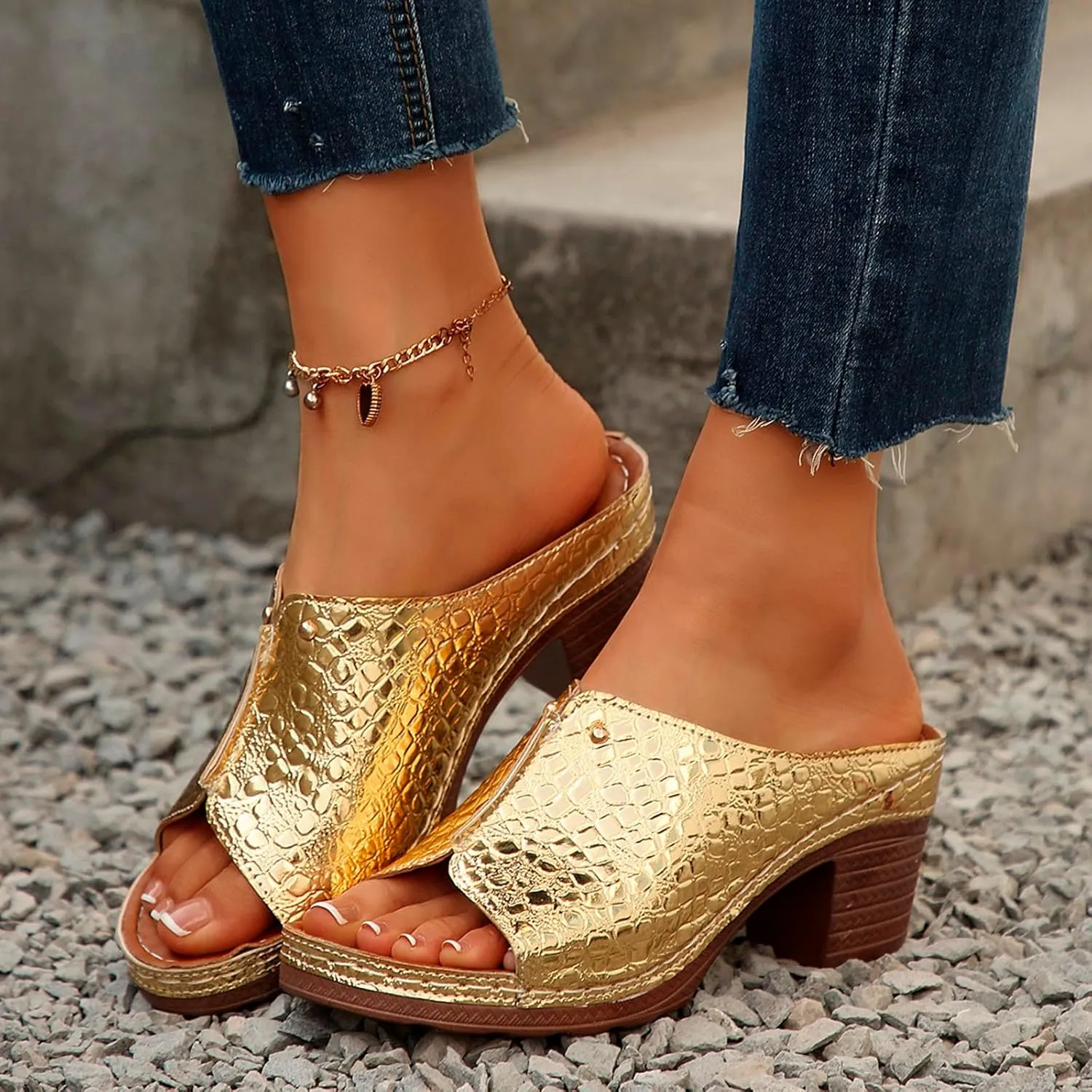 Ladies Summer Casual Bright Leather Solid Color Large Size High Heel Thick Bottom Beach Jelly Sandals for Women Heel