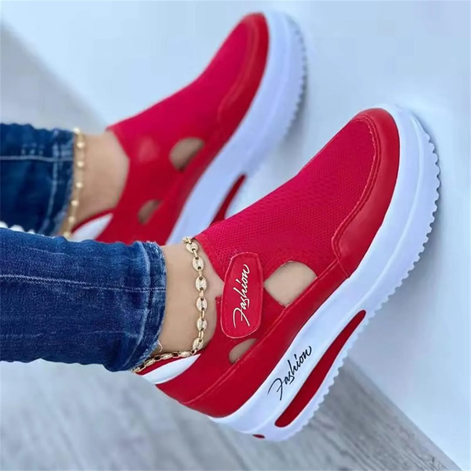 Ladmiple Shoes For Women Sneakers Trendy Slip on Canvas Walking Shoes Fashion Casual Summer Comfortable Flats Loafers