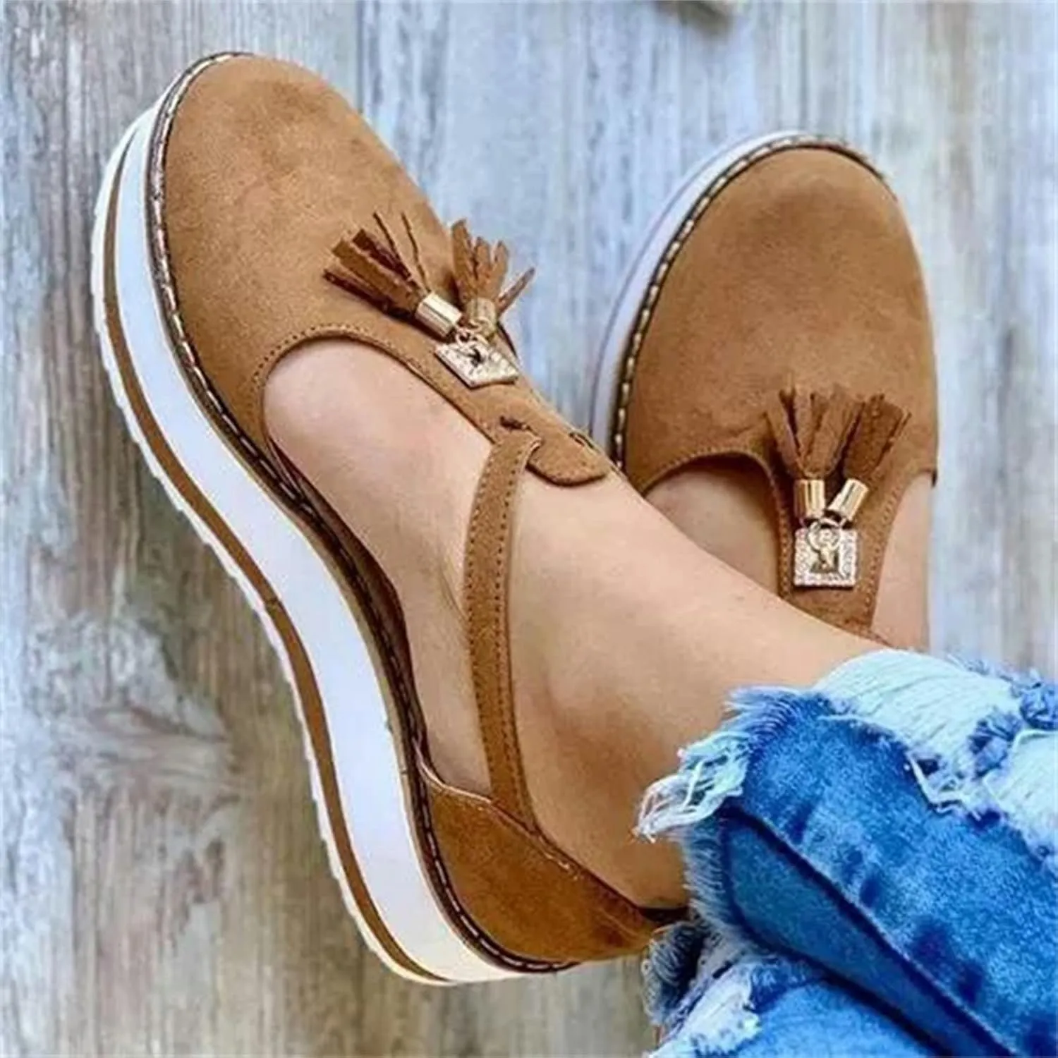 Ladmiple Sneakers For Women Slip On Wide Width Comfort Casual Canvas Shoes Dressy Summer Fashion Walking Flats Loafers