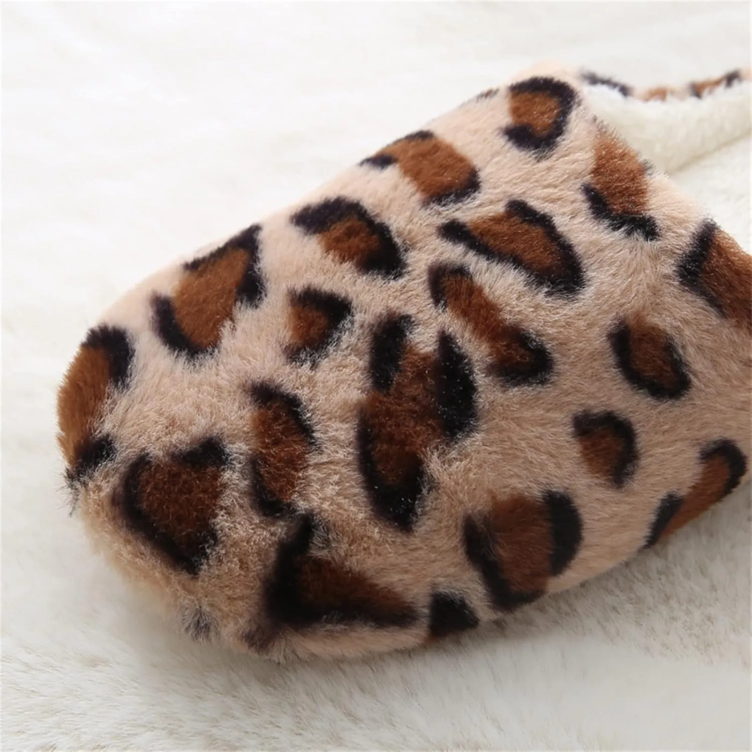 Lausiuoe Slippers For Women Fuzzy Closed Toe House Slippers Soft Furry Fur Cozy Memory Foam Winter Warm Slip On Slippers