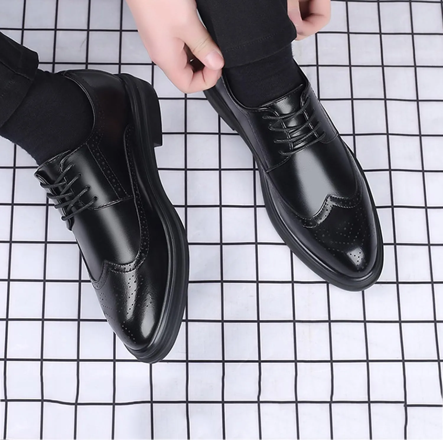 Mens Brogues Classic Oxfords Dress Shoes Formal Business Derby Lace Up Shoes for Evening Party Uniform
