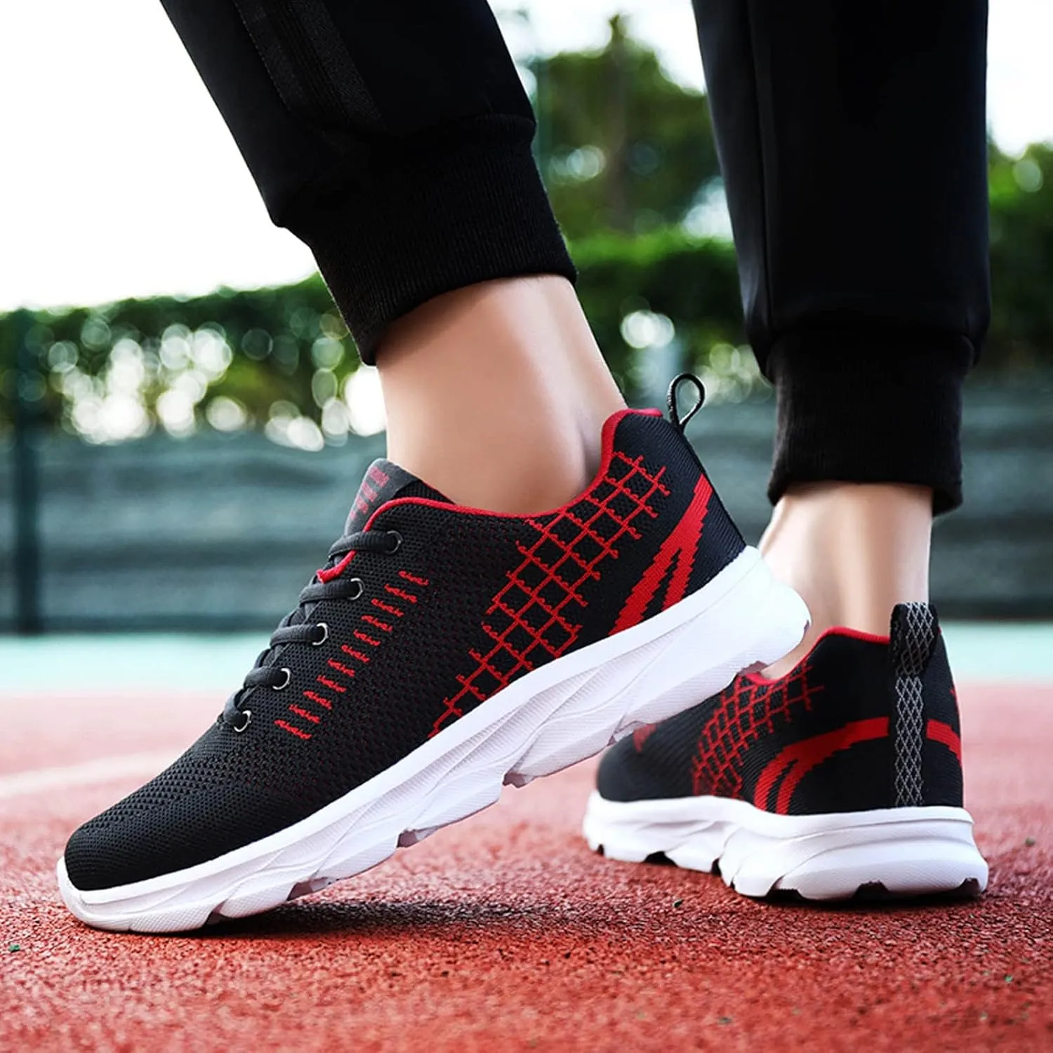 Men's Classic Casual Walking Shoes Breathable and Light Outdoor Comfy Walking Shoe Casual Elderly Lace Up Shoes