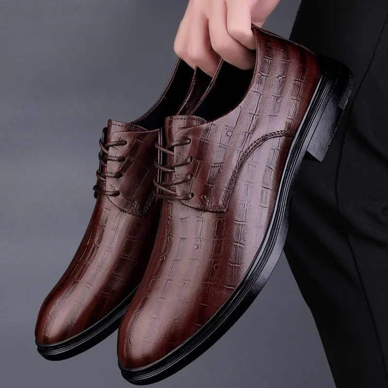Men's Dress Shoes Casual Business Formal Oxford Shoes Breathable Leather Wingtip Brogue for Men