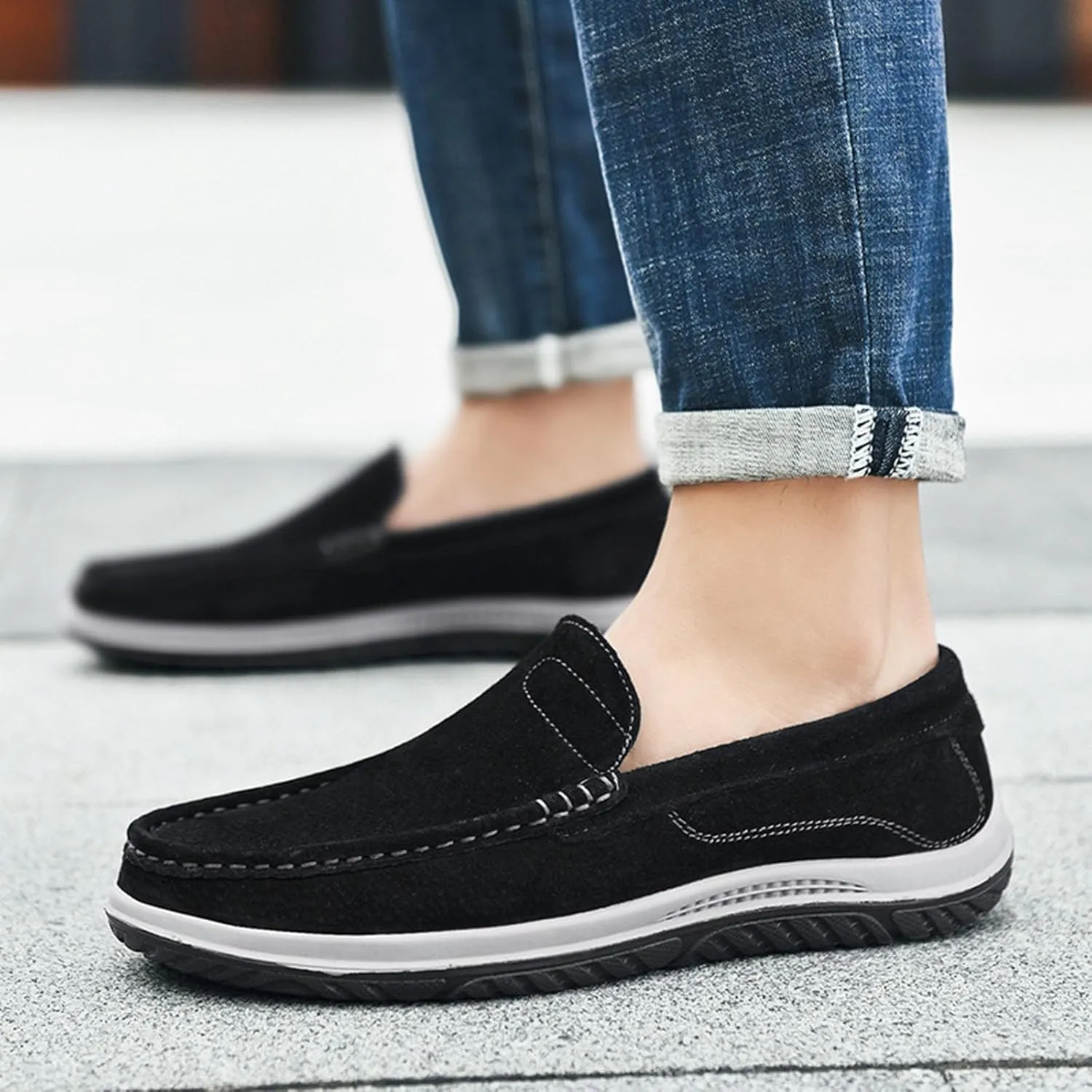 Men's Fashion Vintage Suede Soft Driving Loafers Casual Comfort Slip Resistant Leather Penny Loafers Boat Shoes