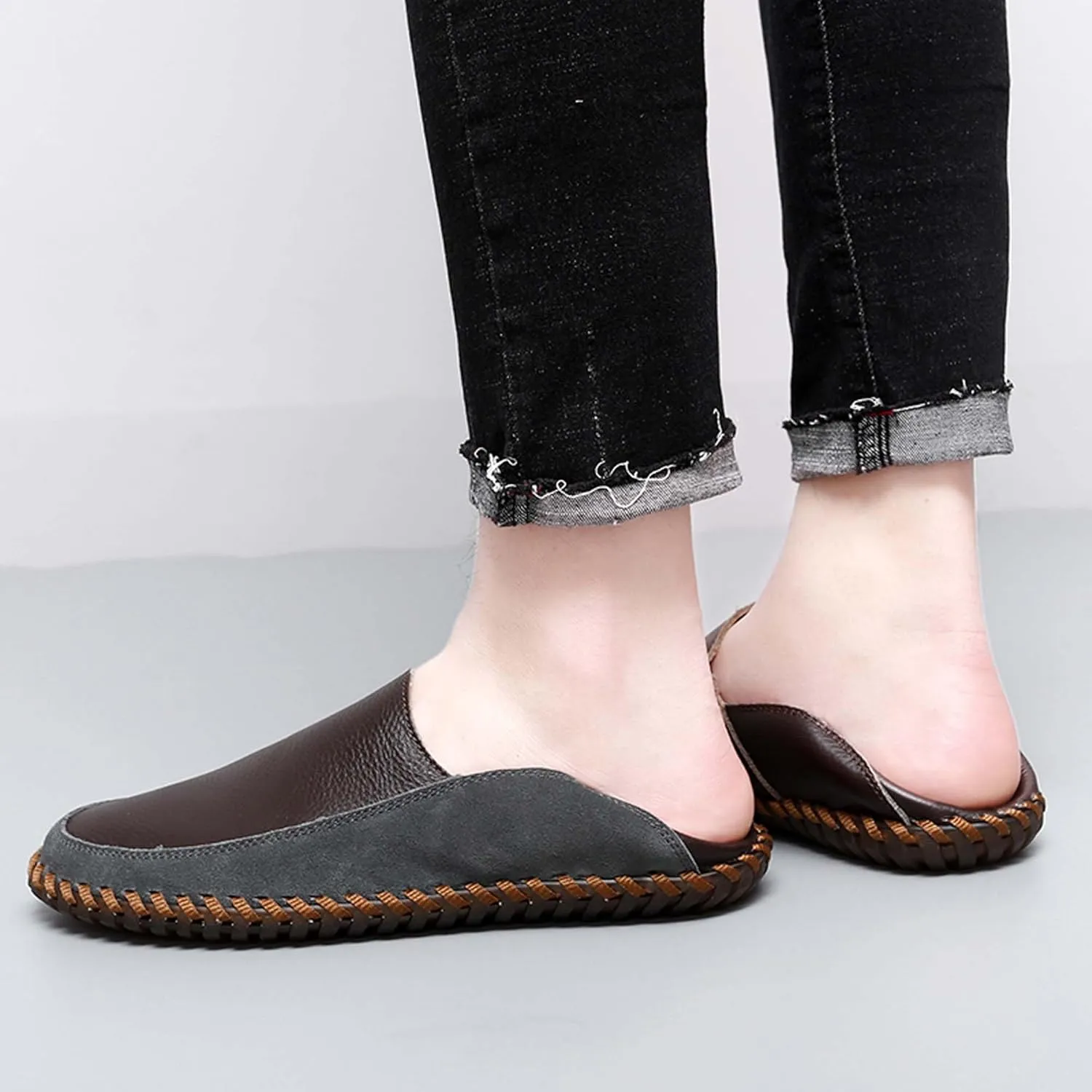 Mens Leather Loafers,Flat Breathable Casual Shoes,Walking Shoes,Non-Slip Driving Shoes,Hand Sewn,Soft and Comfortable,Suitable for All Seasons.