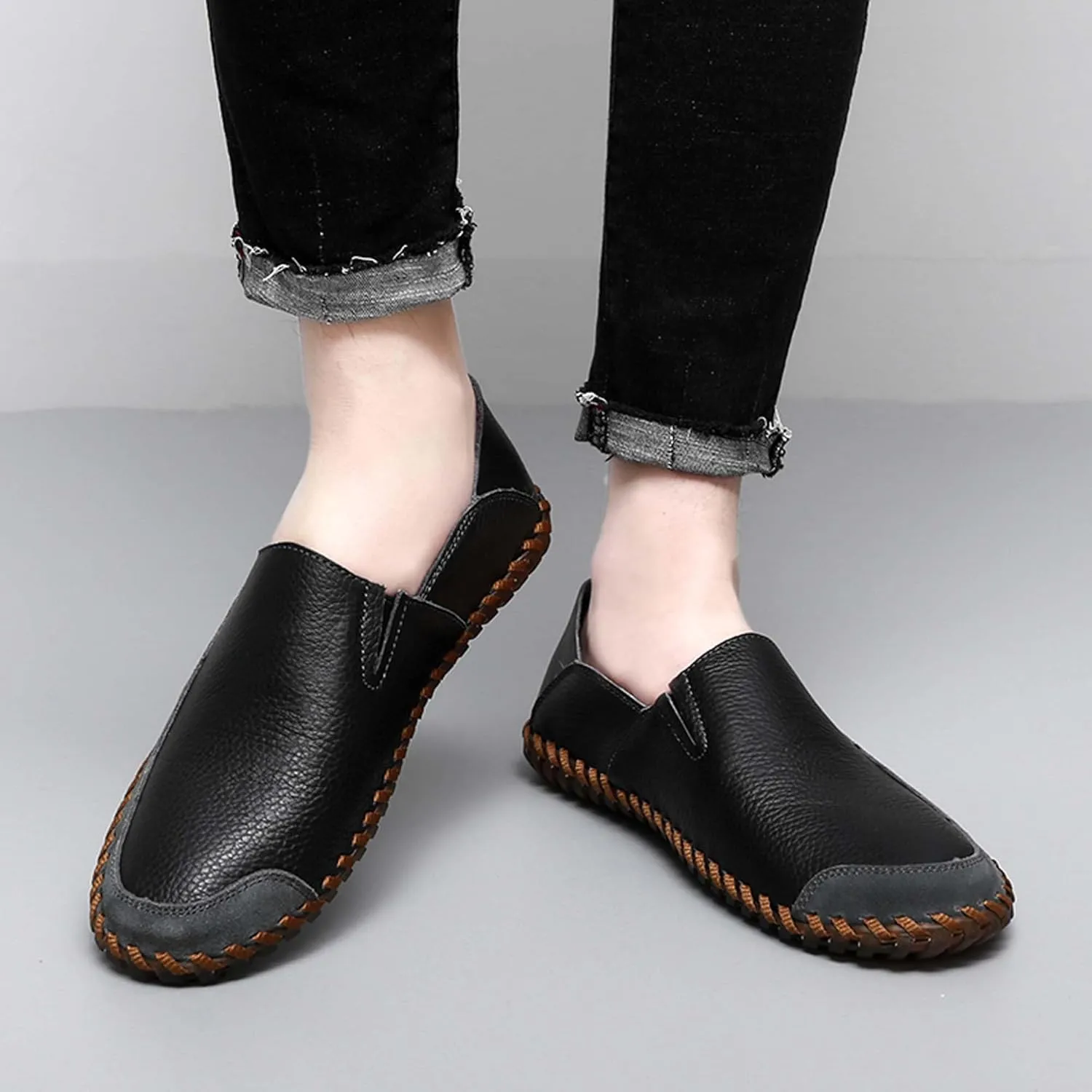 Mens Leather Loafers,Flat Breathable Casual Shoes,Walking Shoes,Non-Slip Driving Shoes,Hand Sewn,Soft and Comfortable,Suitable for All Seasons.