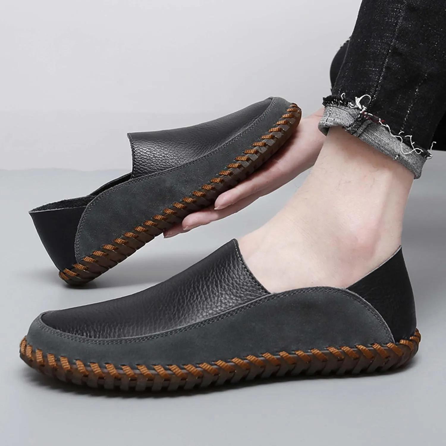 Mens Leather Loafers,Flat Breathable Casual Shoes,Walking Shoes,Non-Slip Driving Shoes,Hand Sewn,Soft and Comfortable,Suitable for All Seasons.