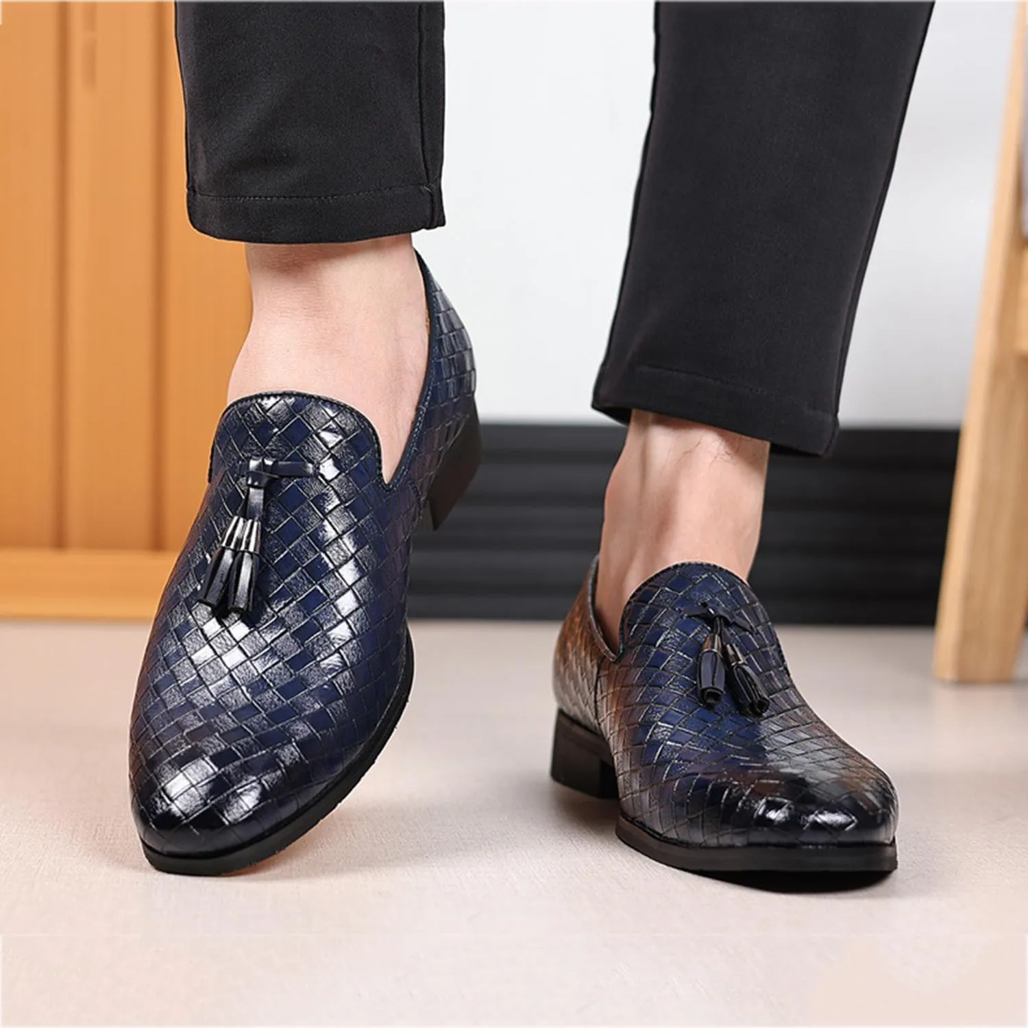 Men's Loafers Dress Shoes Classic Oxfords Comfy Slip-On Flats with Tassels Wedding Party Shoes