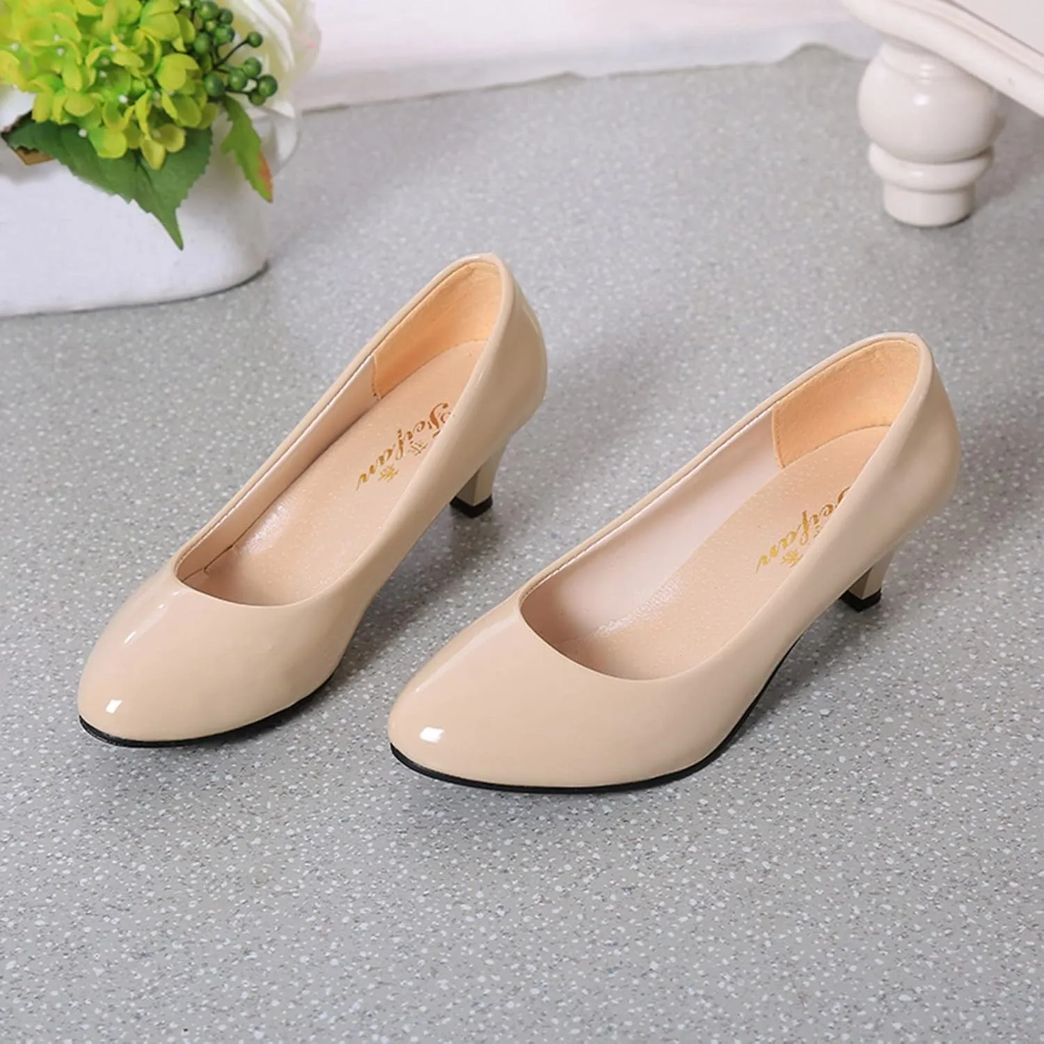 Women Shoes Flats Women's Loafers & Slip-Ons Comfortable Dressy Slip onLightweight Breathable Christmas Loafers Women Ballet Flats Shoes for Women