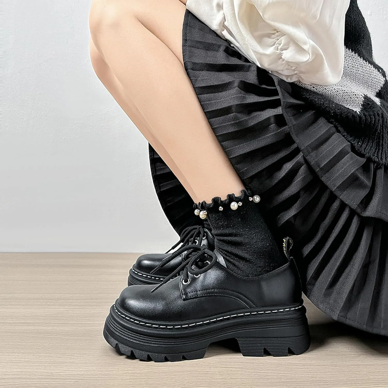 Women's Classic Fashion Platform Loafers, Round Toe Spring/Autumn Casual Shoes with Thick Sole, Lace-up, Chunky Heel - Slip-on Leather Shoes