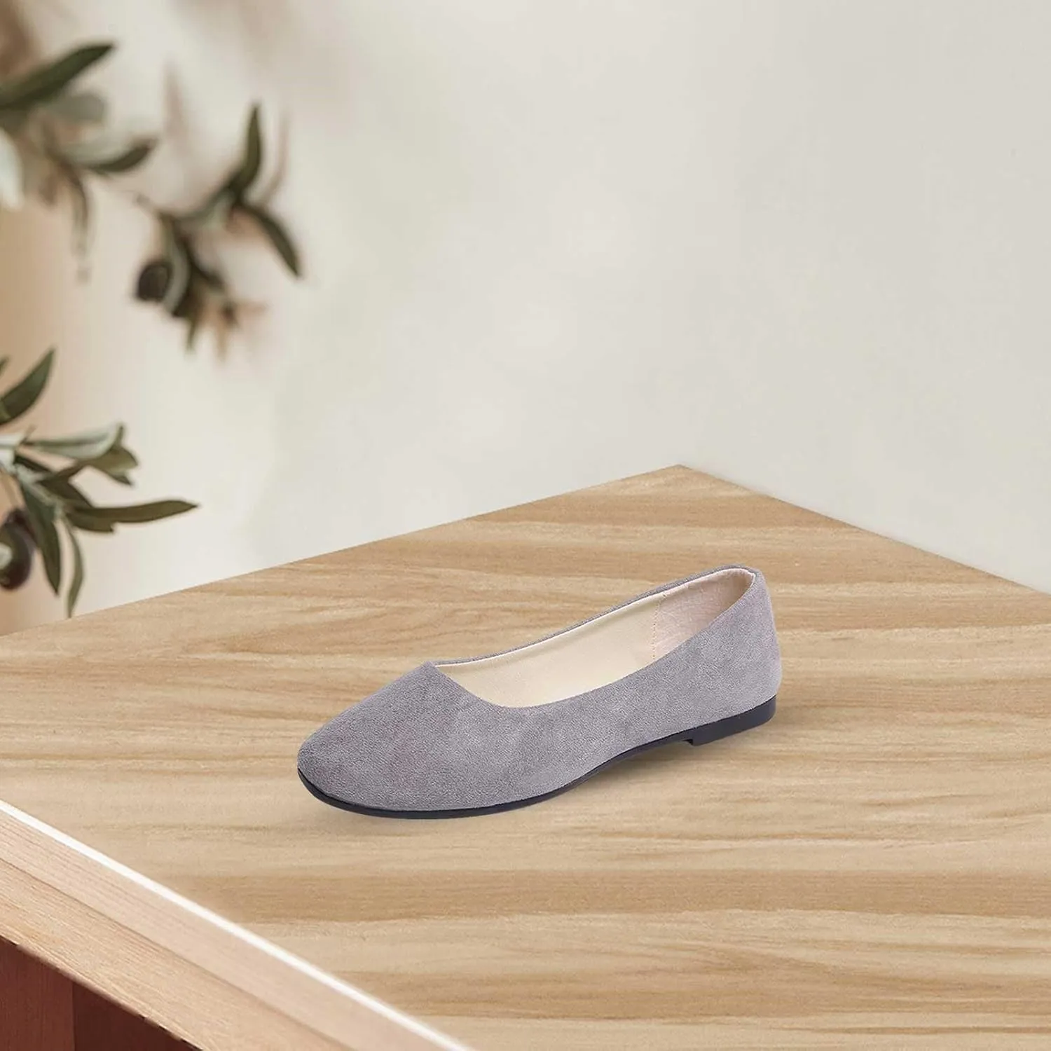 Women's Closed Toe Loafer Flat Soft Faux Suede Work Shoes Ballerina Non Slip Solid Color Single Slip On Shoes