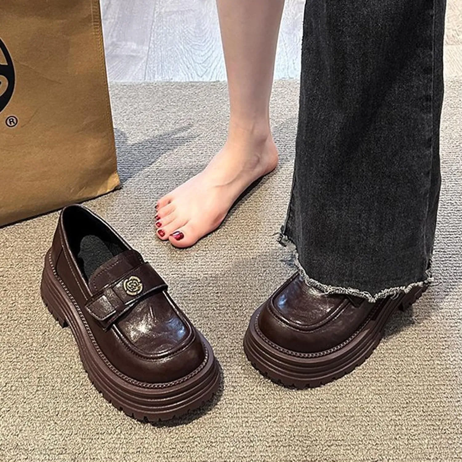 Women's Spring Vintage Platform Slip-On Loafers - Stylish Thick-Soled Leather Shoes in Collection for A Retro Look