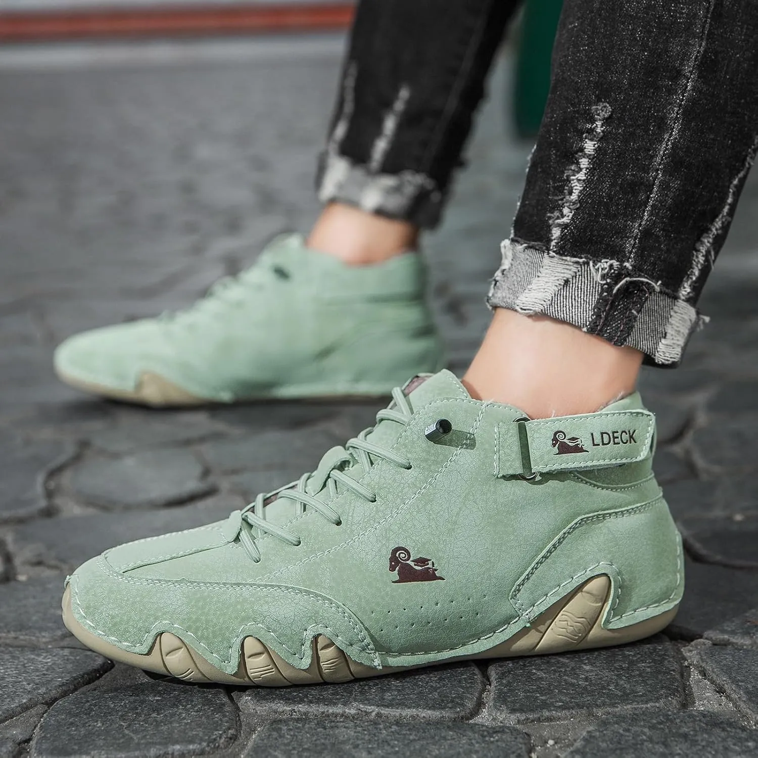 Women's Ultra-Comfortable Non-Slip Winter Barefoot Shoes Made Outdoor Lightweight Beck Shoes Women Soft Leather Chukka Boots Warm Lined Winter Hiking Walking Snow Boots(Light Green,US 7.5)